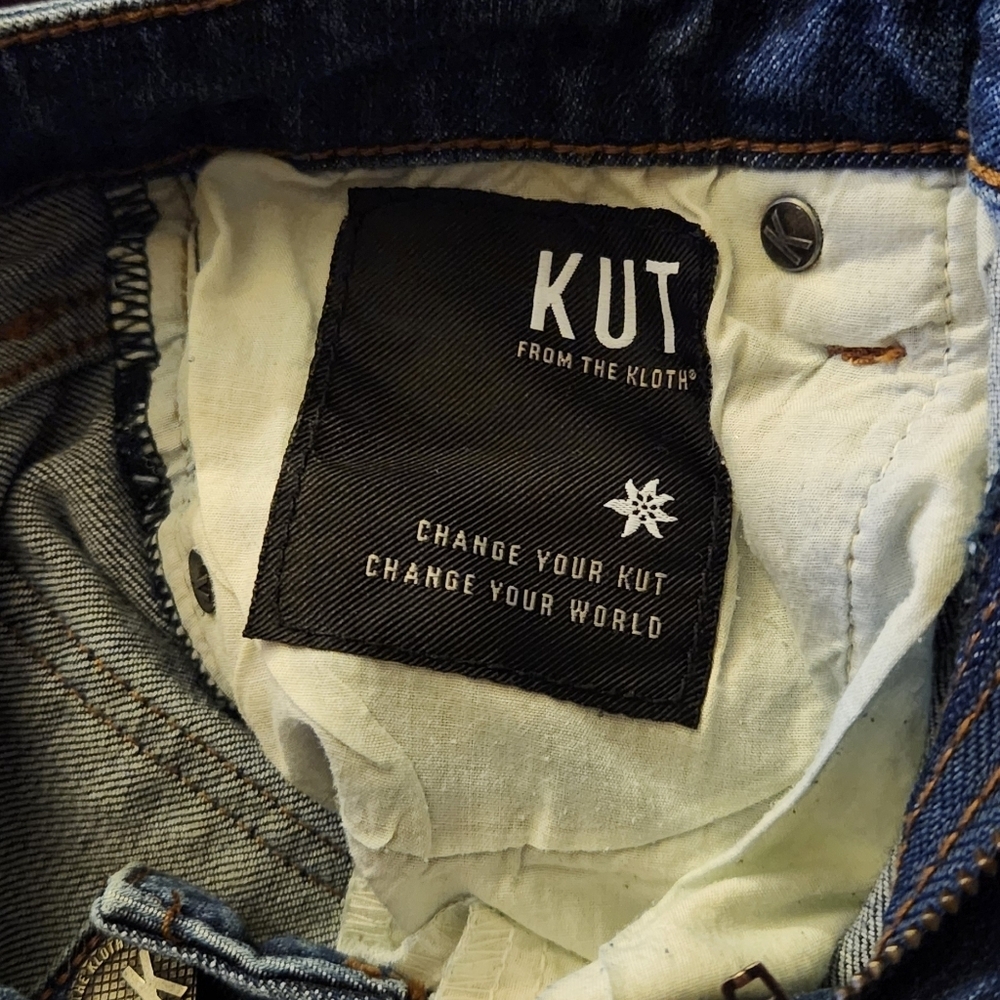 Kut From the Kloth Catherine Boyfriend Jean Distressed Size 2 - Picture 5 of 9
